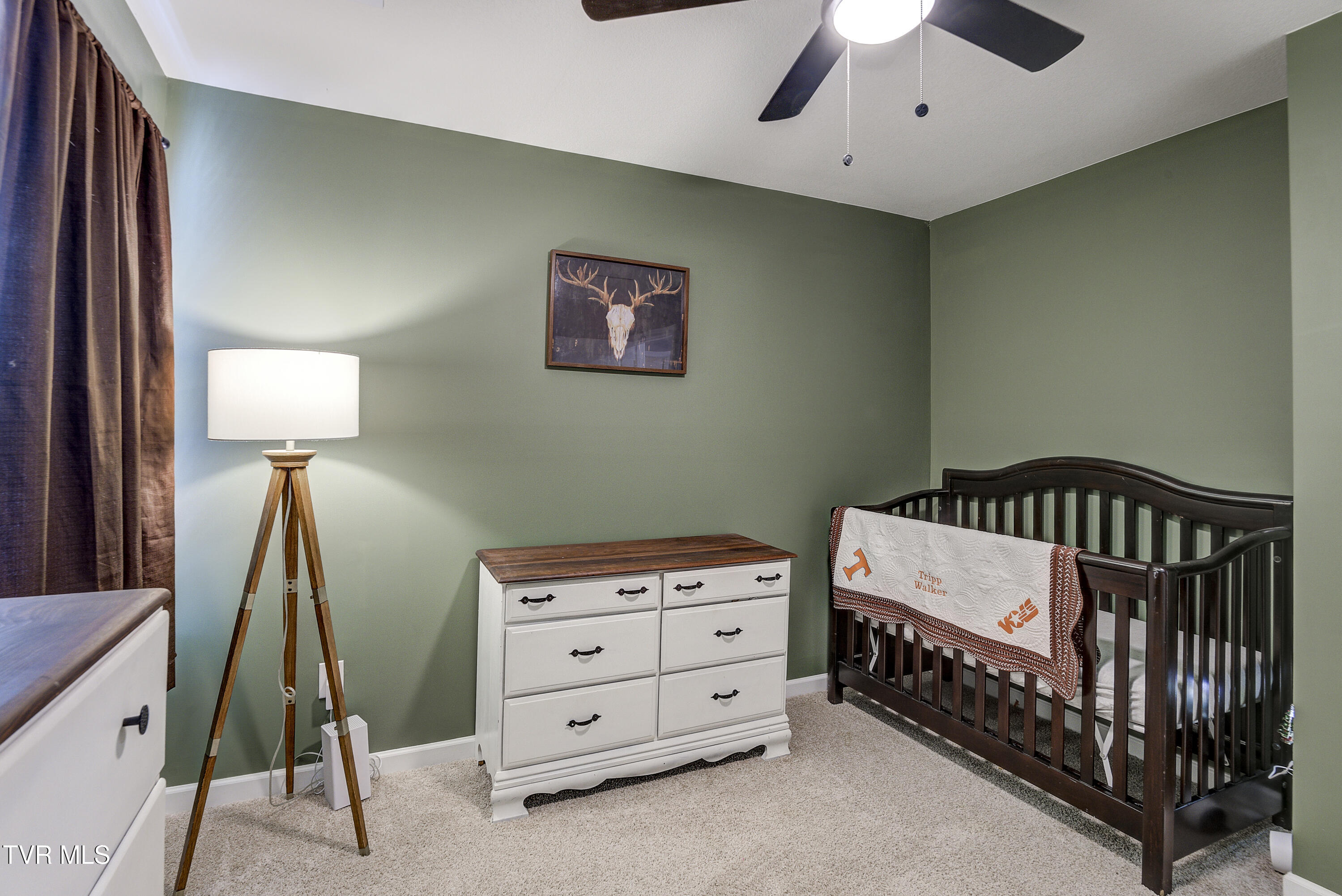 567 Cox Hollow Road Kingsport, TN 37663 - Photo 18 of 43 CoxHollow2-INTERIOR2-17