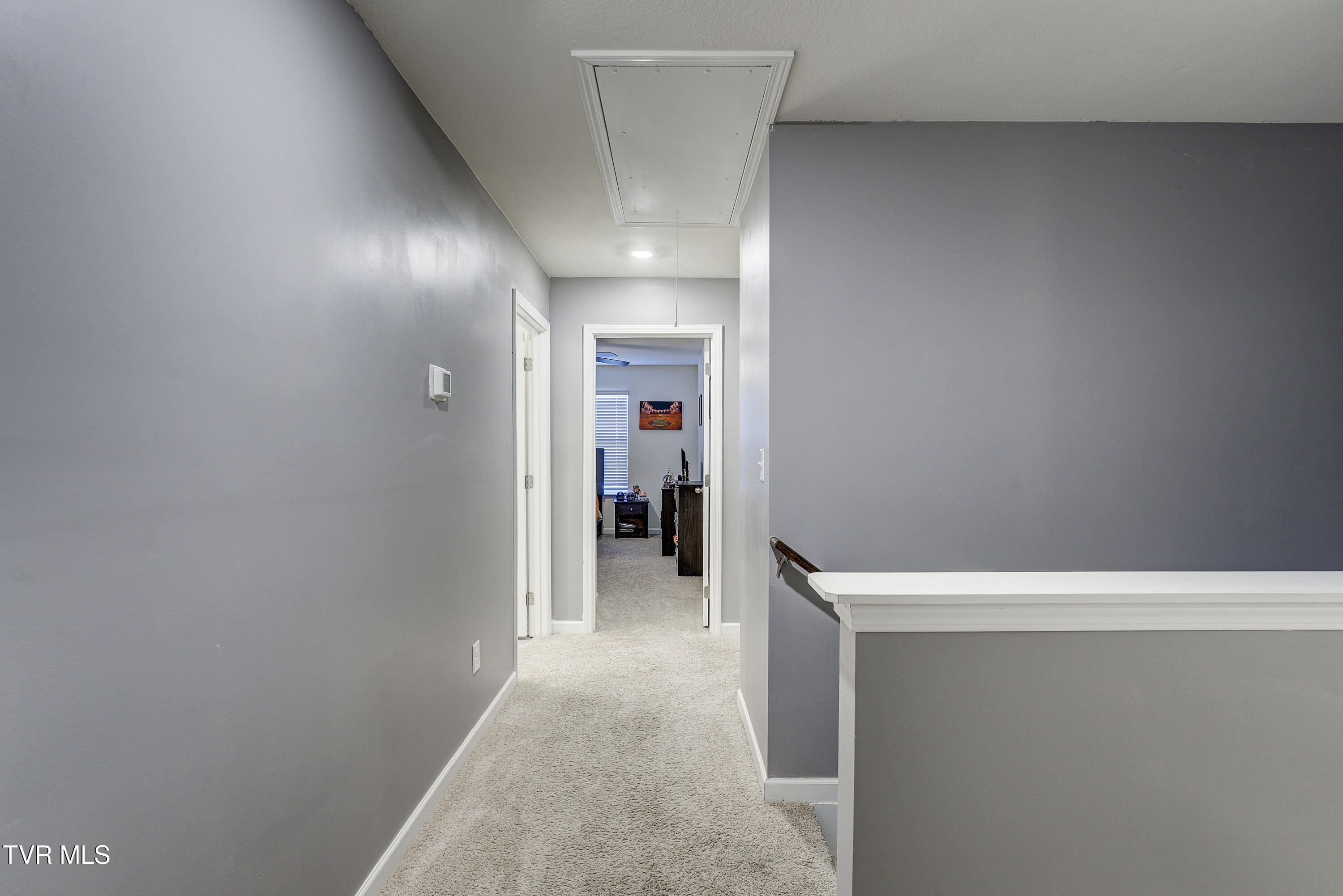 567 Cox Hollow Road Kingsport, TN 37663 - Photo 27 of 43 CoxHollow2-INTERIOR2-26