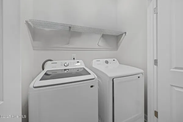 $1,700 | 243 Shallowbag Bay Lane, Jacksonville, NC 28546