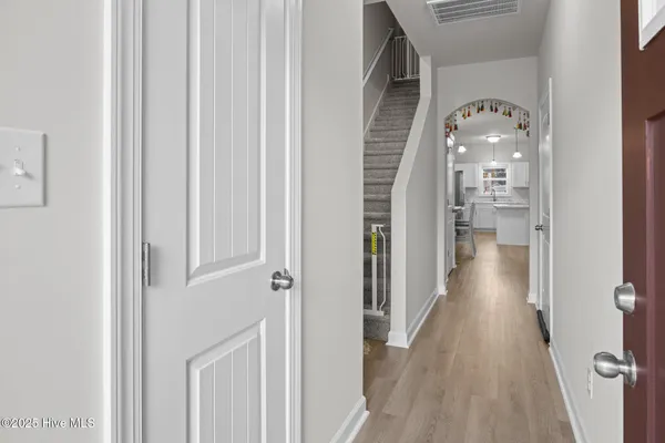 $1,700 | 243 Shallowbag Bay Lane, Jacksonville, NC 28546