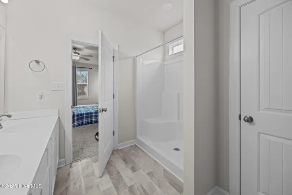 $1,700 | 243 Shallowbag Bay Lane, Jacksonville, NC 28546