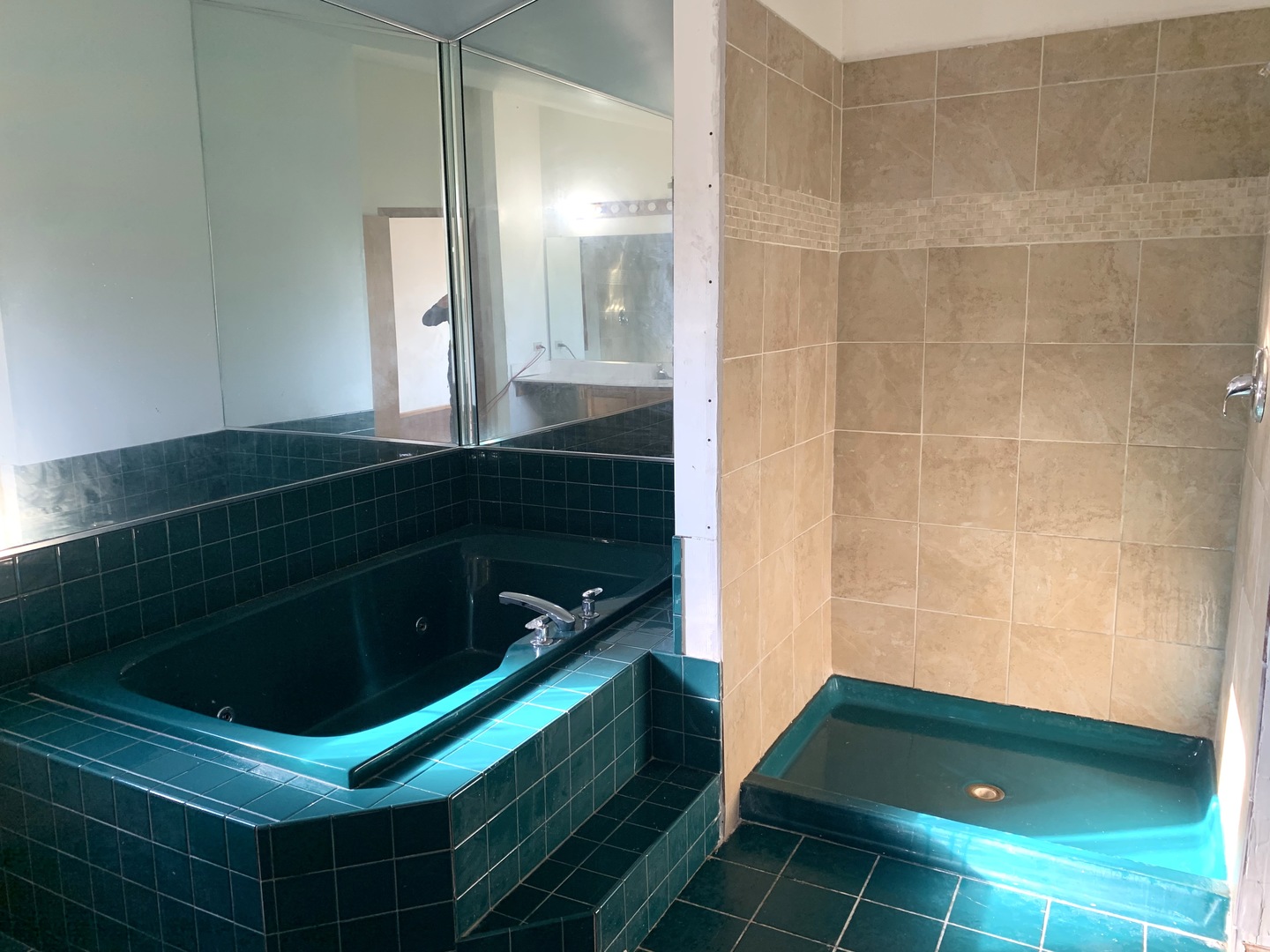 3815 River Road Hazel Crest, IL 60429 - Photo 21 of 25 a bathroom with a sink and a mirror