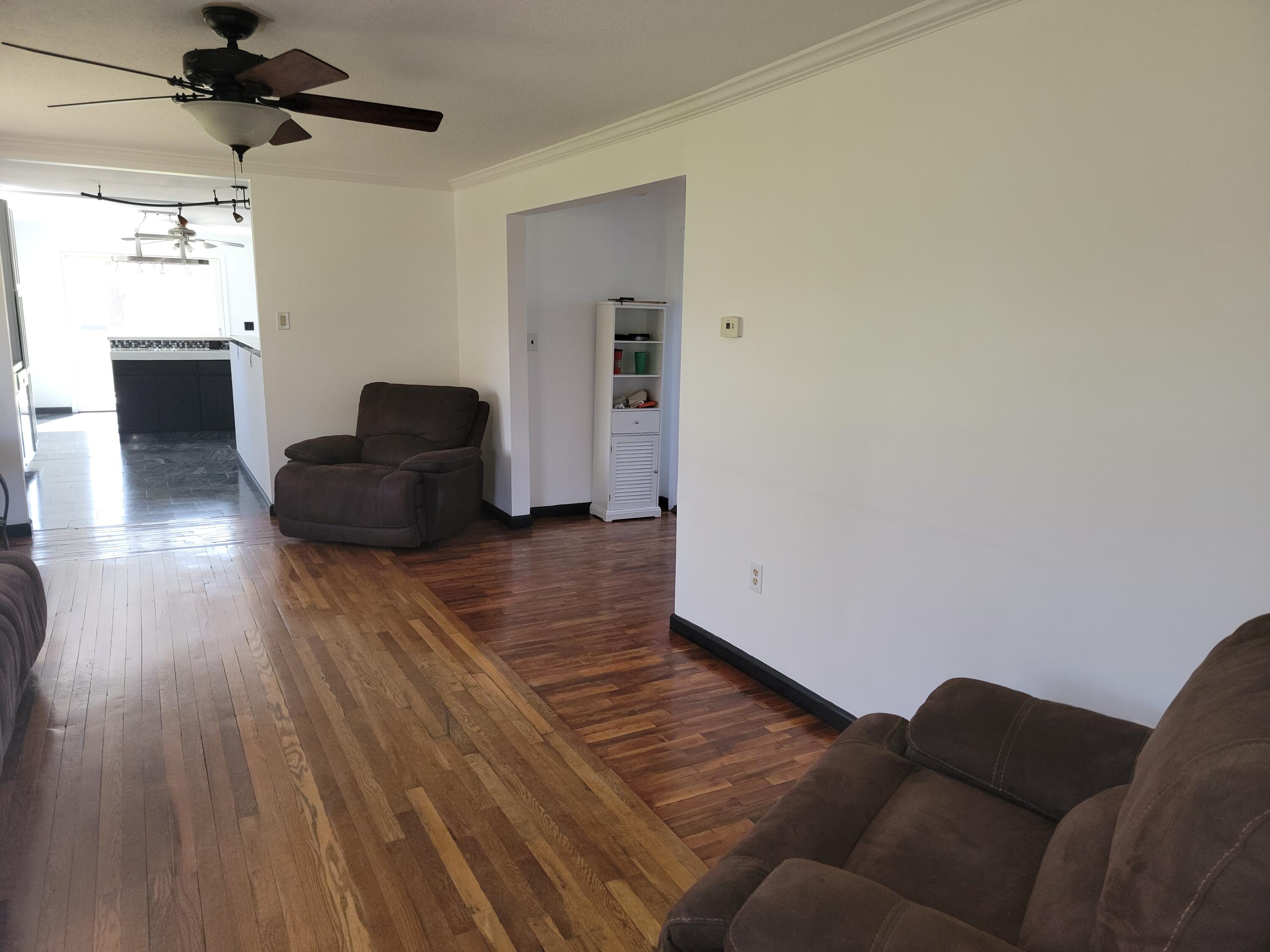3329 South State Road Davison, MI 48423 - Photo 14 of 44 Gallery Image 14