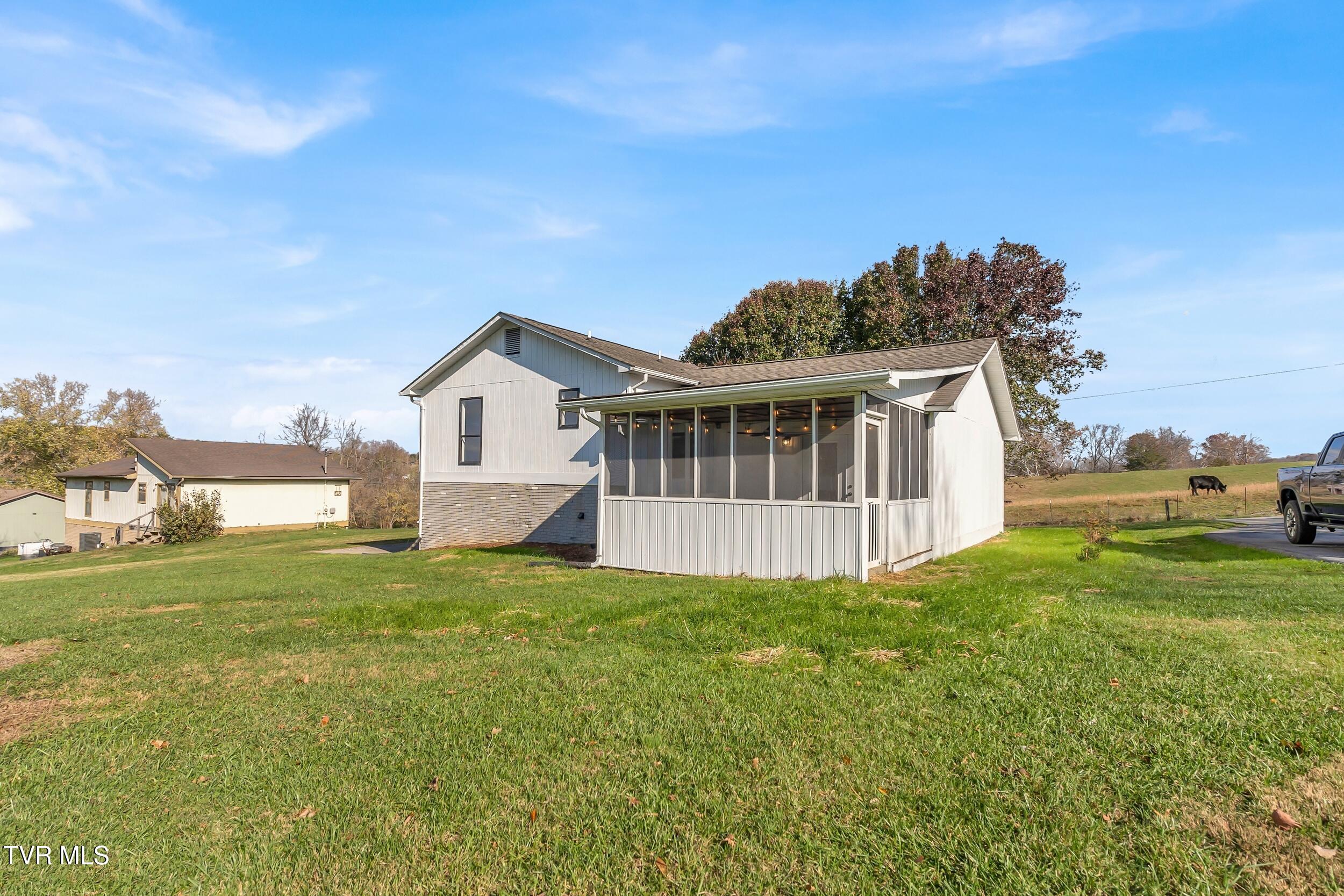 496 Sand Valley Road Jonesborough, TN 37659 - Photo 35 of 43 back