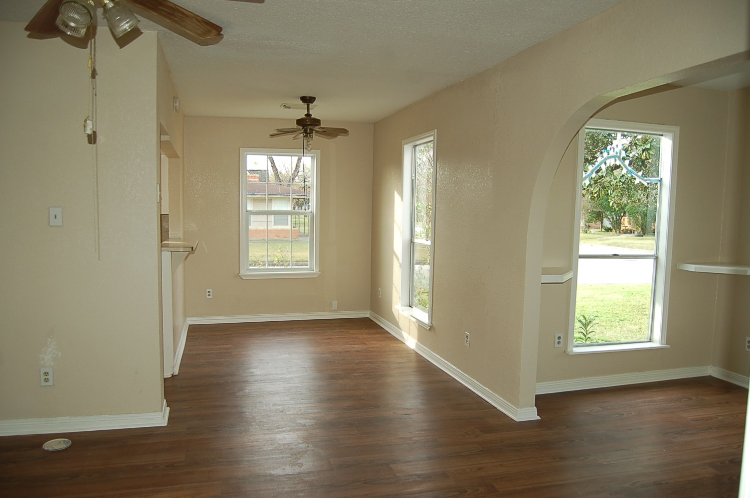 7304 Kinney Street Houston, TX 77087 - Photo 7 of 20