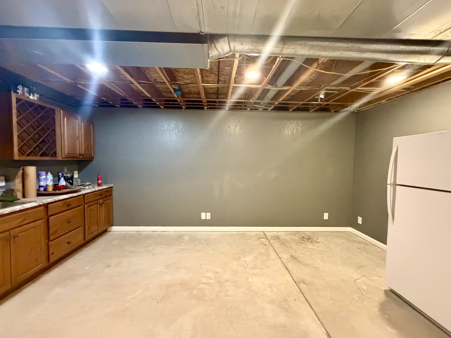 20922 Cattail Road Fulton, IL 61252 - Photo 25 of 30 a view of room with cabinets