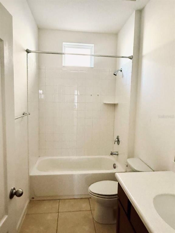 3219 Stratton Circle Kissimmee, FL 34744 - Photo 5 of 11