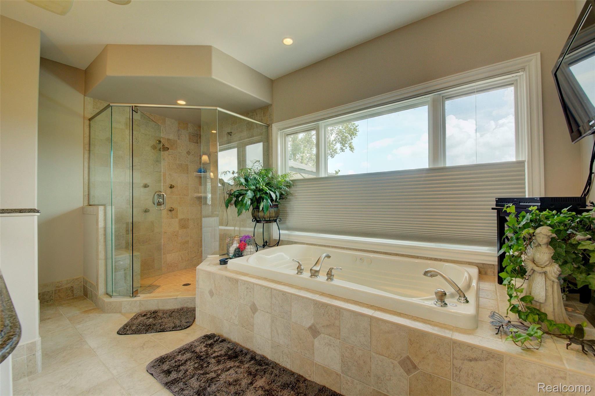 4385 Cedar Lake Road Howell, MI 48843 - Photo 38 of 92 930A5304_5_6.jpg