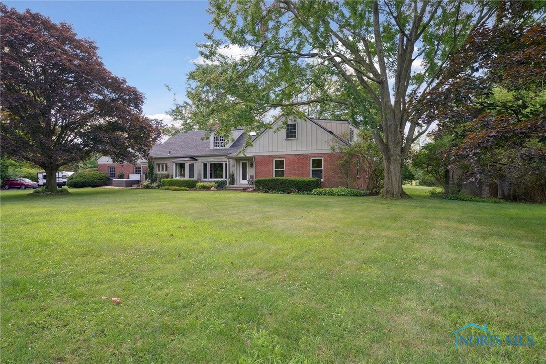 7420 Noward Road Waterville, OH 43566 - Photo 3 of 50 Gallery Image 3