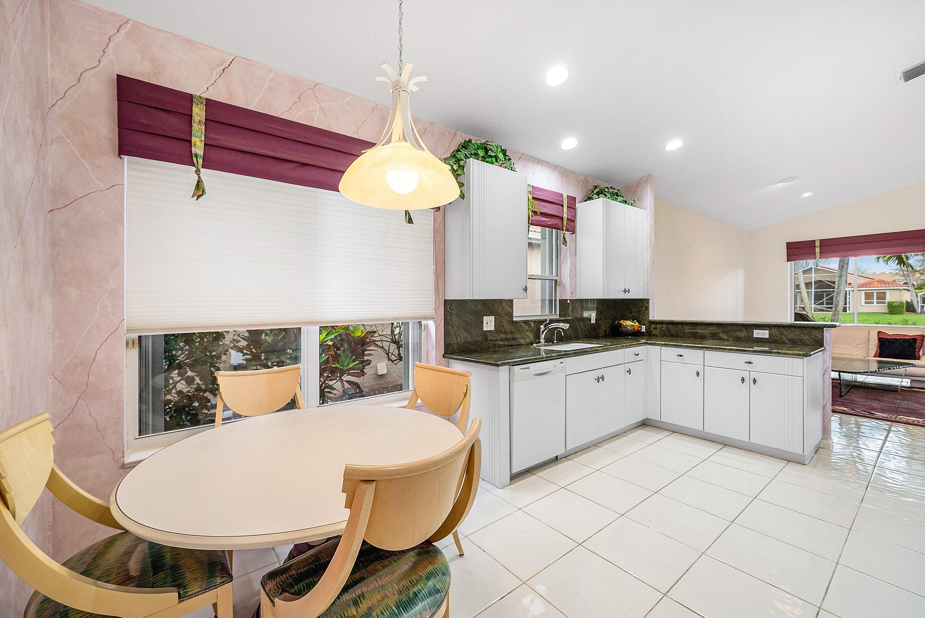 23297 Torre Circle Boca Raton, FL 33433 - Photo 12 of 51 012-23297TorreCircle-BocaRaton-FL-33433-