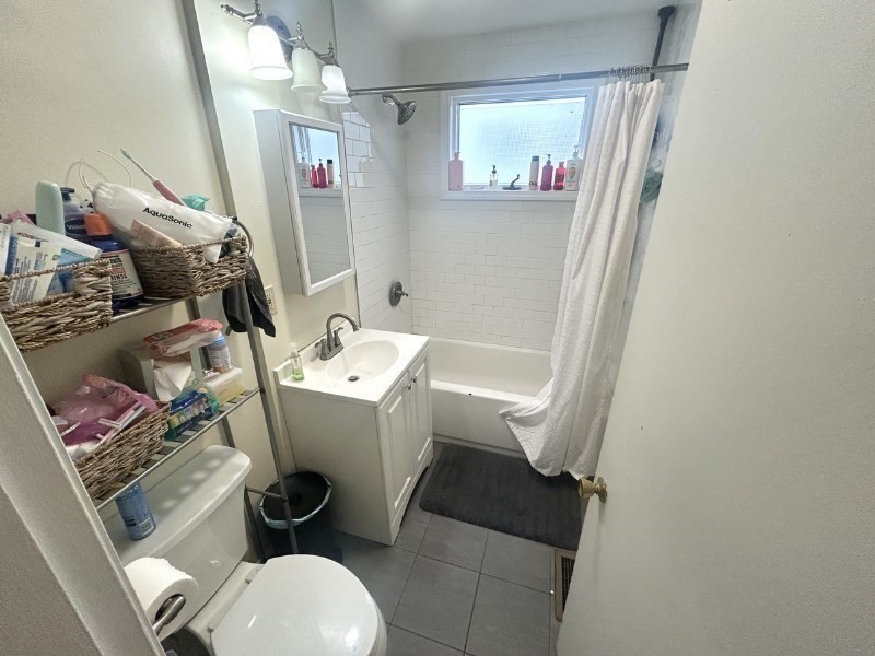 127 Hillsdale Road, Unit 1 Somerville, MA 02144 - Photo 16 of 19