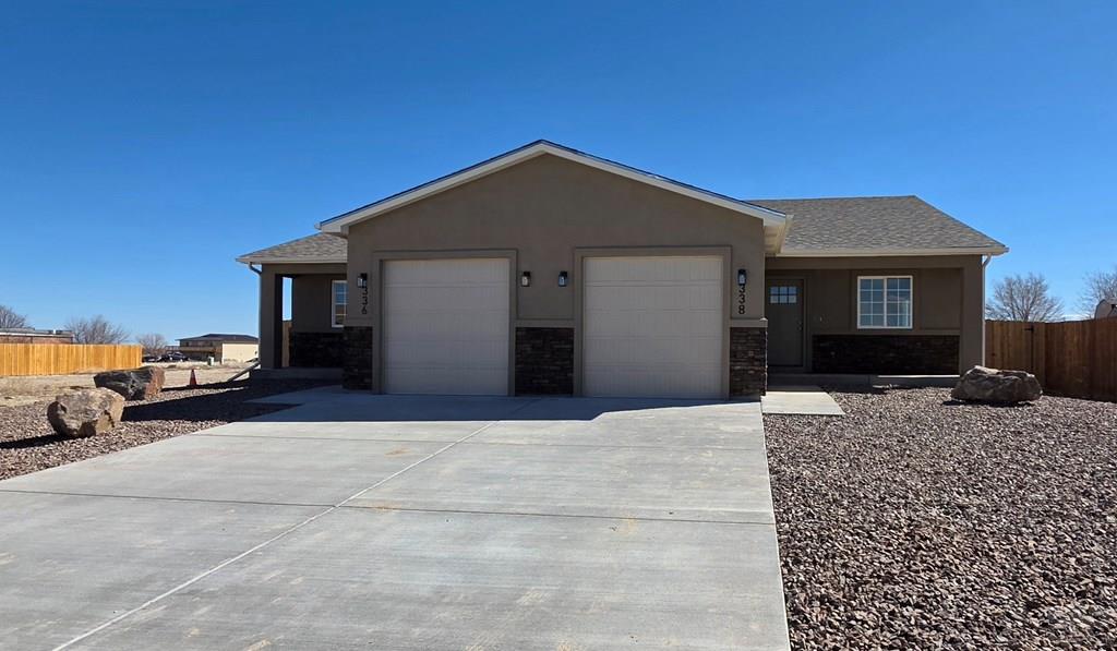 336 South Clarion Drive Pueblo West, CO 81007 - Photo 2 of 40