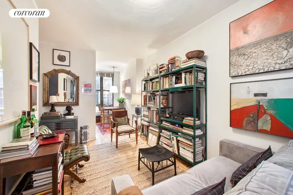 $5,500 | 257 West 12th Street, Unit 4E | West Village