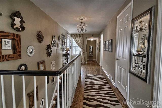 1204 Yorkshire Road Grosse Pointe, MI 48230 - Photo 17 of 24 Pro 17.jpg