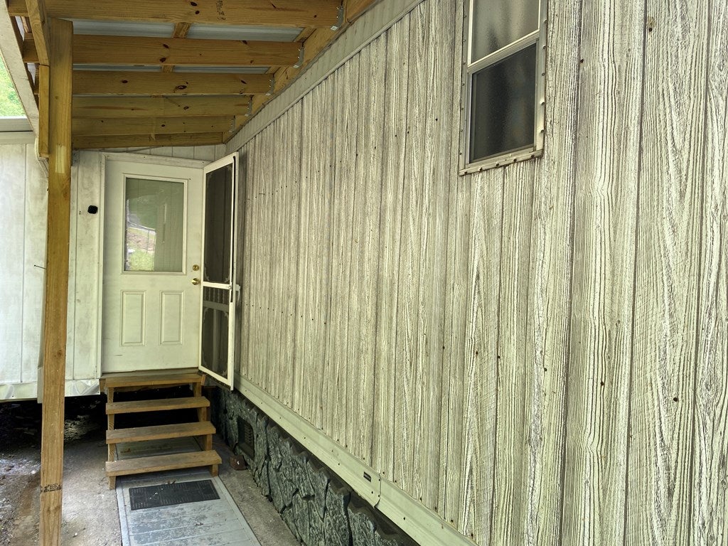 1180 Gilbert Road Vansant, VA 24656 - Photo 49 of 58 Gallery Image 49