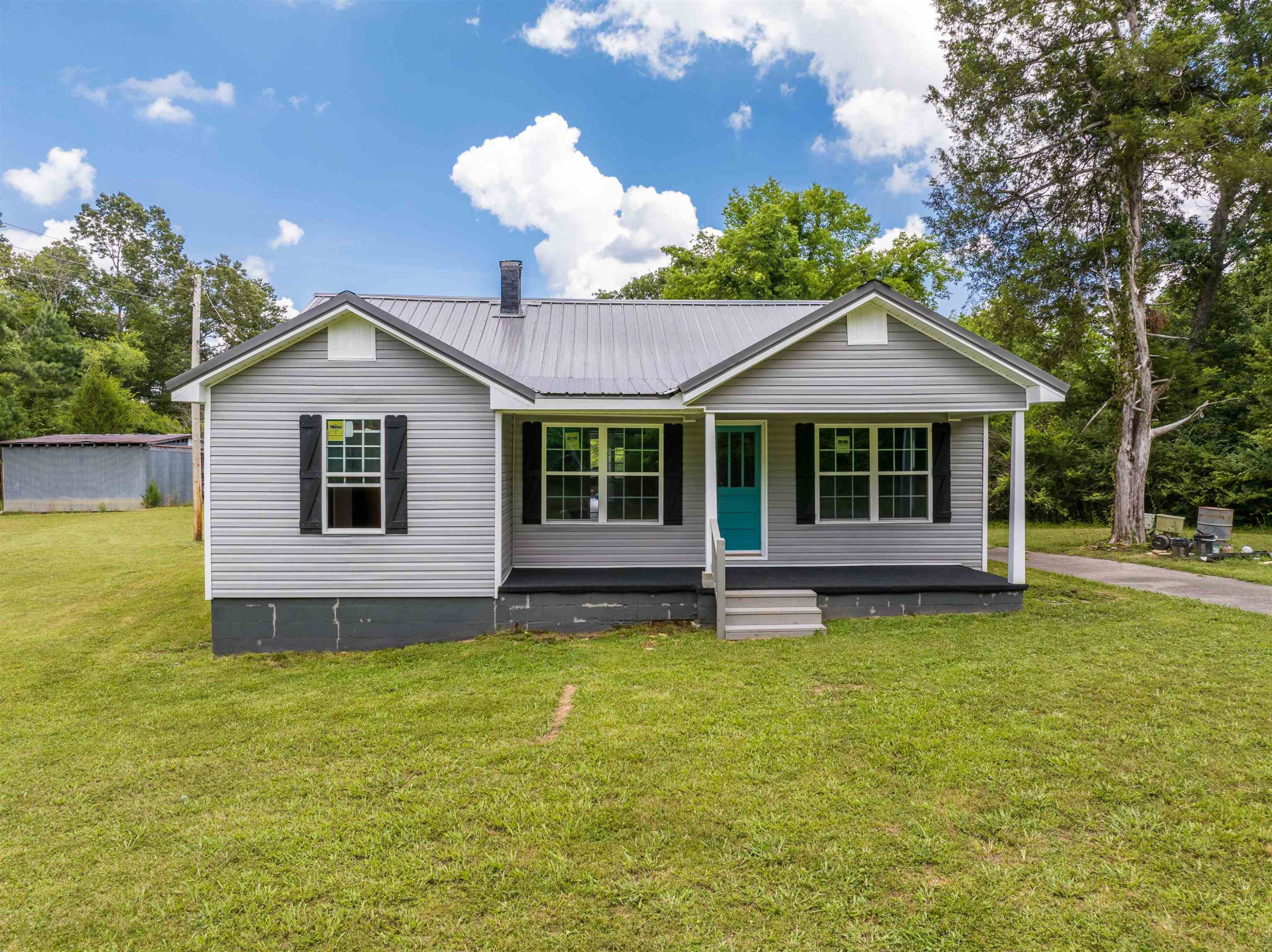 286 J B Weatherford Road Decaturville, TN 38329 - Photo 2 of 28 Photo 2