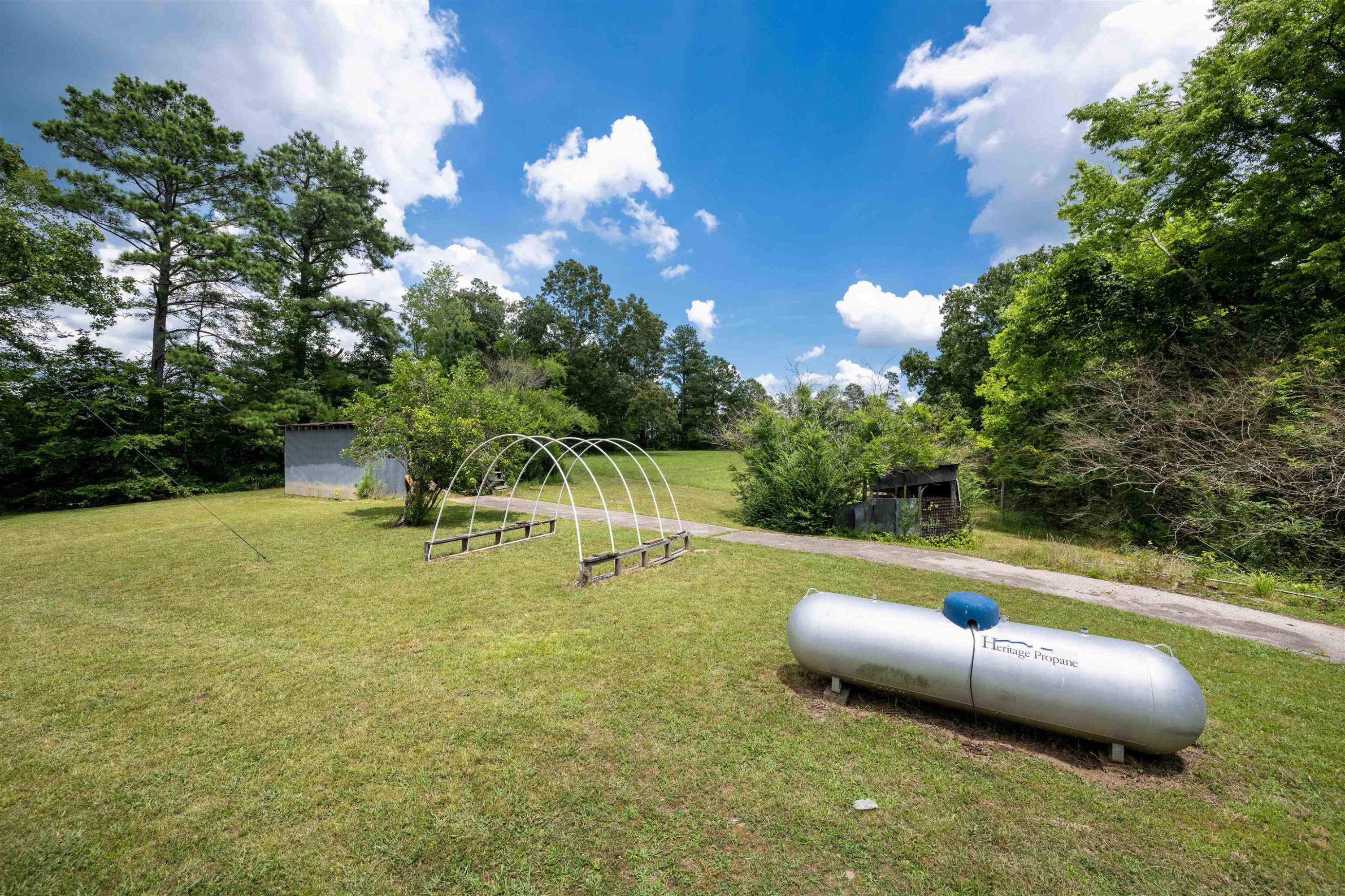 286 J B Weatherford Road Decaturville, TN 38329 - Photo 28 of 28 Photo 29