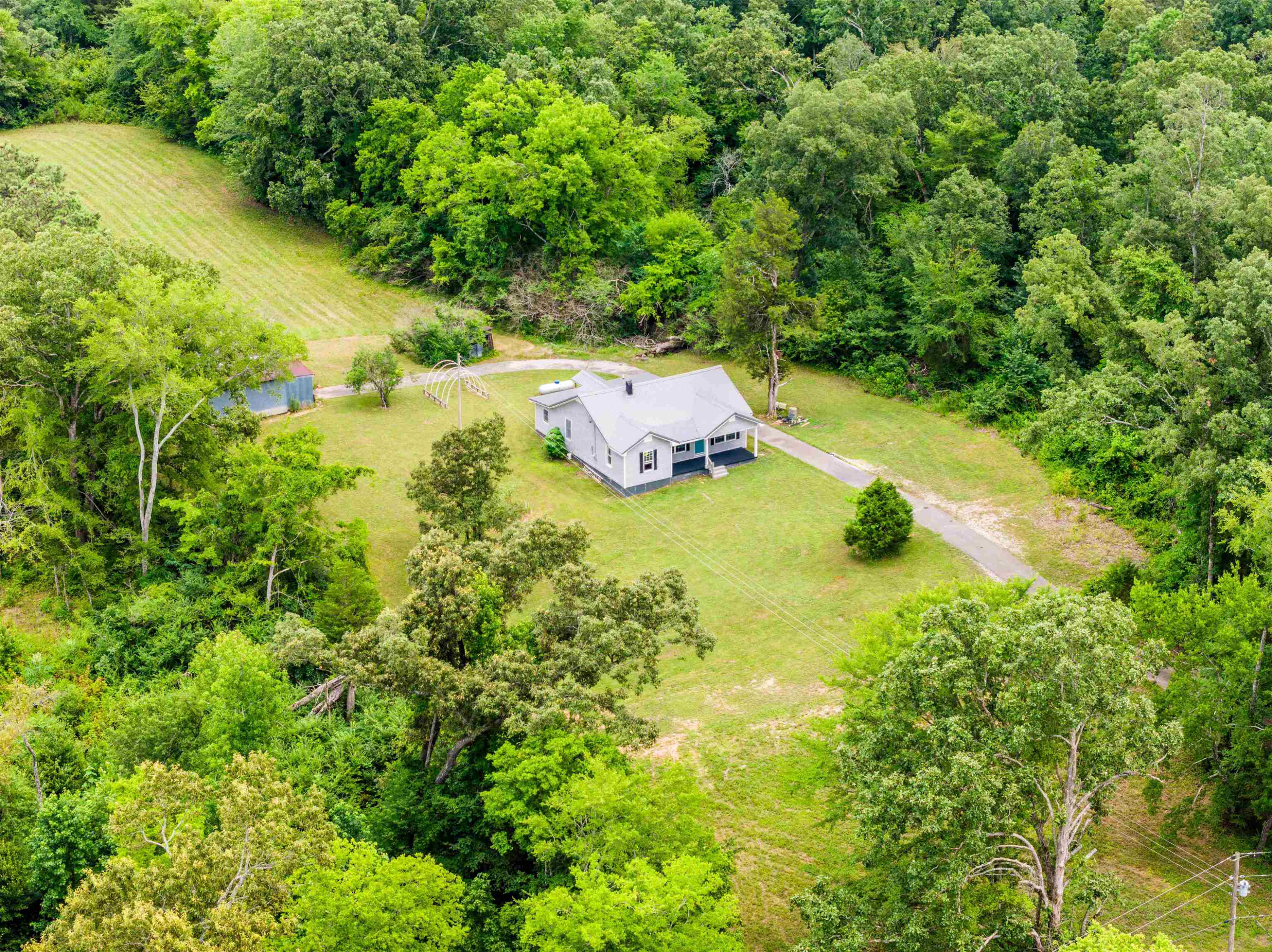 286 J B Weatherford Road Decaturville, TN 38329 - Photo 6 of 28 Photo 7