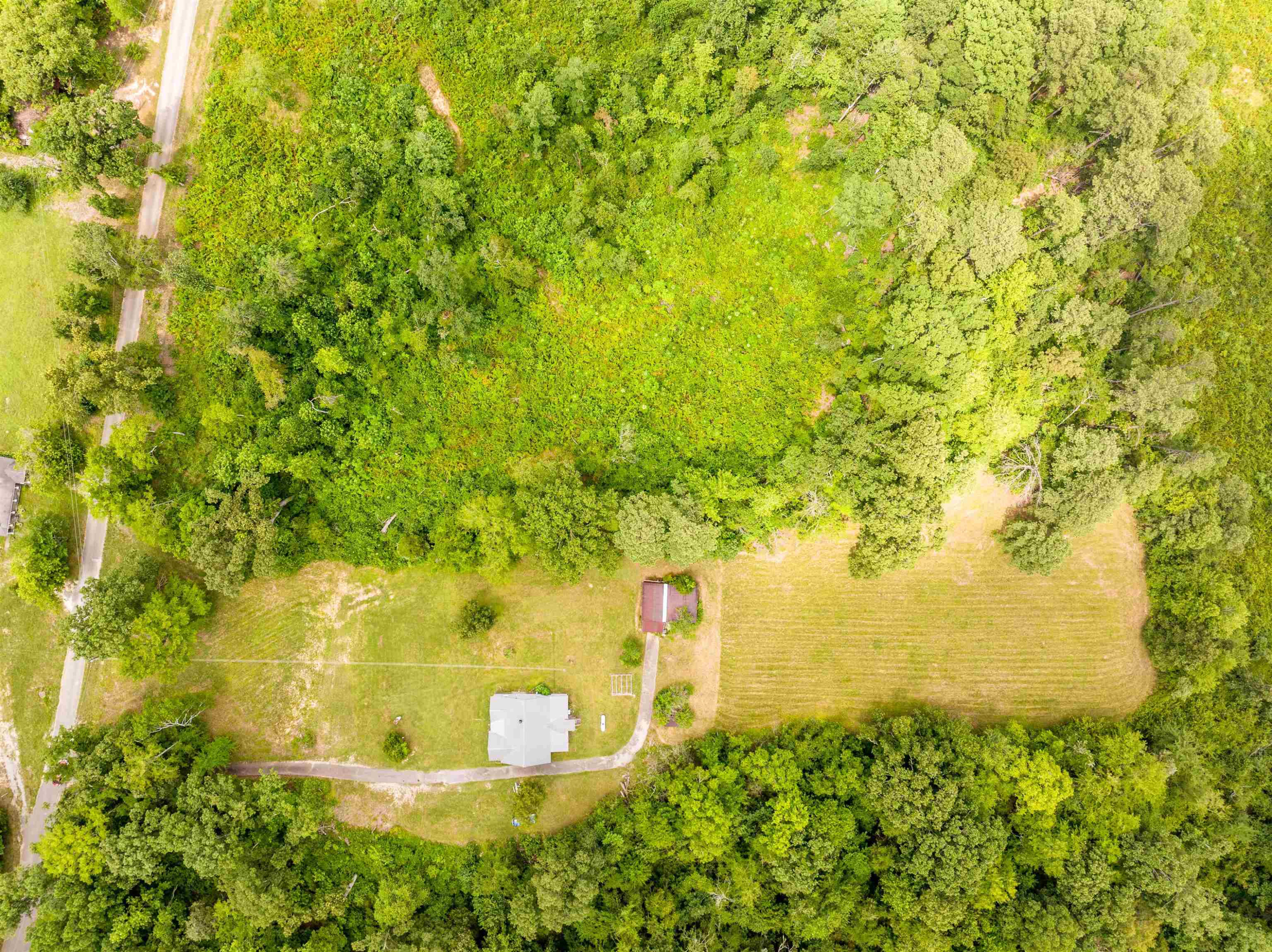 286 J B Weatherford Road Decaturville, TN 38329 - Photo 7 of 28 Photo 8