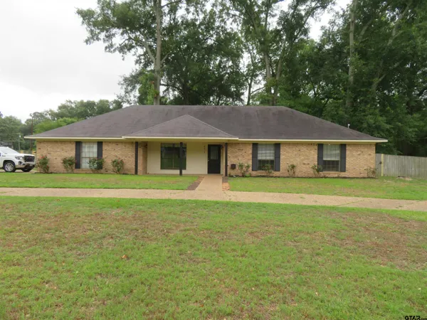$319,000 | 10973 Harvest Wood Drive, Tyler, TX 75703