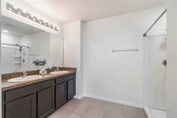 $416,000 | 210 Cinnamon Bark Place, Valrico, FL 33594