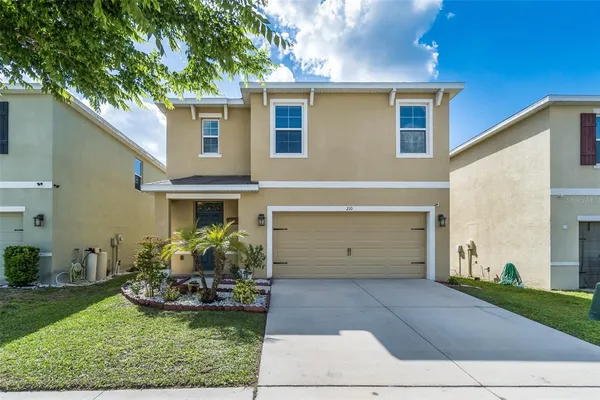 $416,000 | 210 Cinnamon Bark Place, Valrico, FL 33594