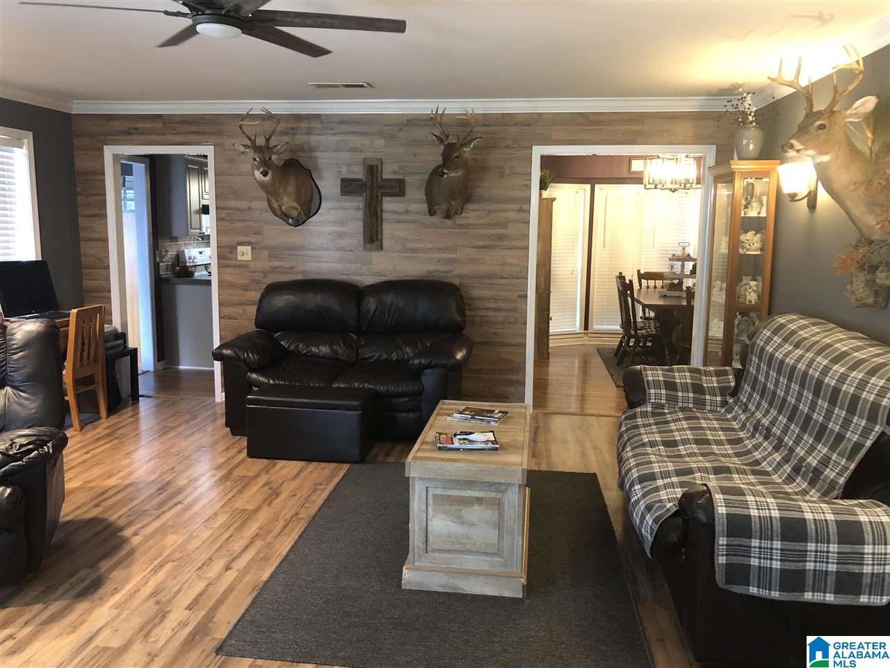 1235 4th Place Pleasant Grove, AL 35127 - Photo 3 of 33