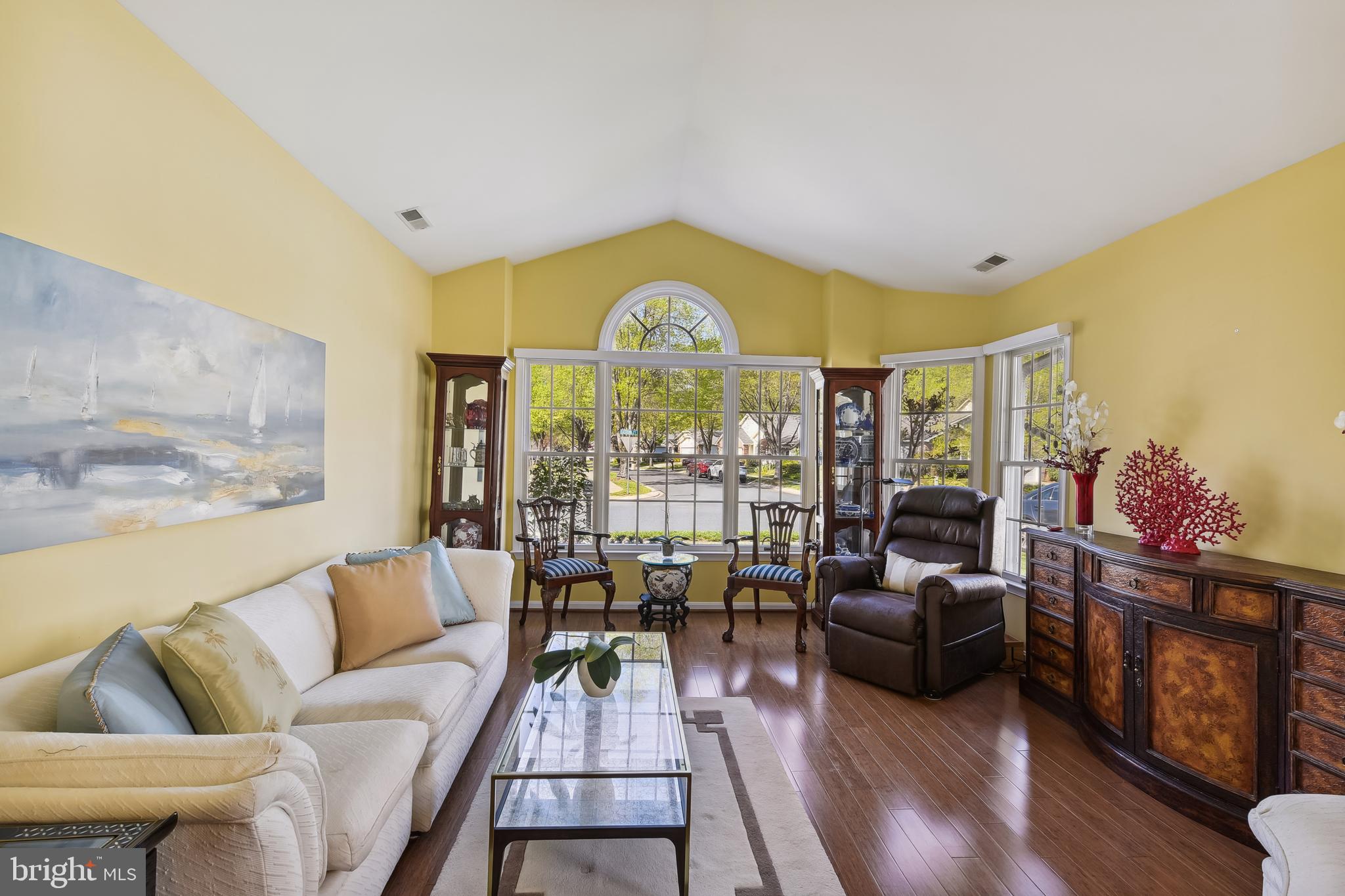 783 Eastern Point Road Annapolis, MD 21401 - Photo 12 of 59 Stunning Living Room w/Palladian Window