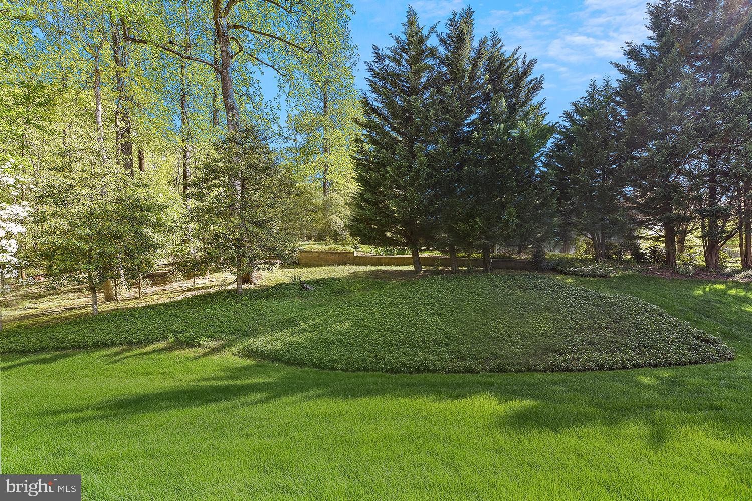 783 Eastern Point Road Annapolis, MD 21401 - Photo 28 of 59 Professional Community Landscaping