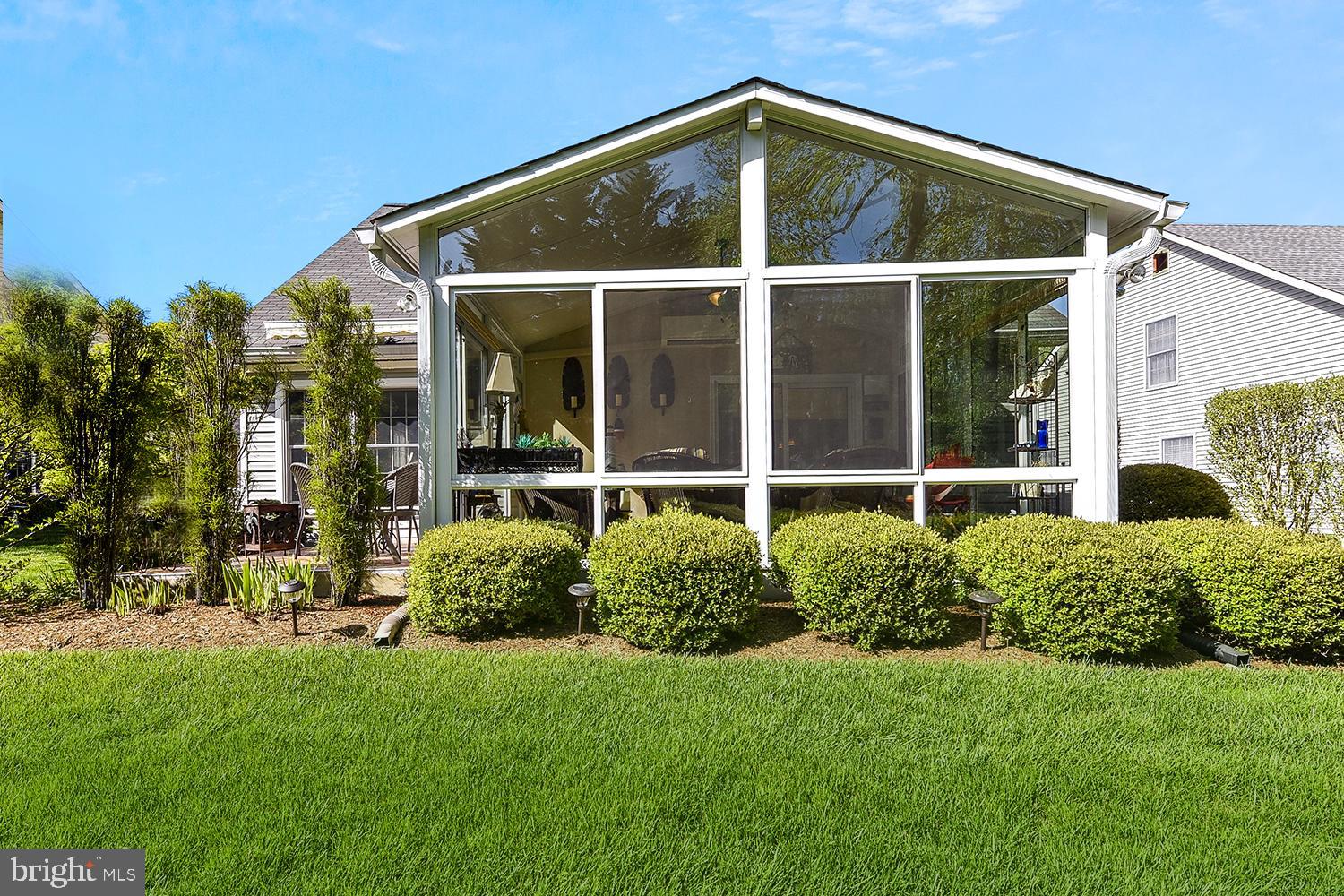 783 Eastern Point Road Annapolis, MD 21401 - Photo 5 of 59 4-Season Vaulted & Glassed Sunroom