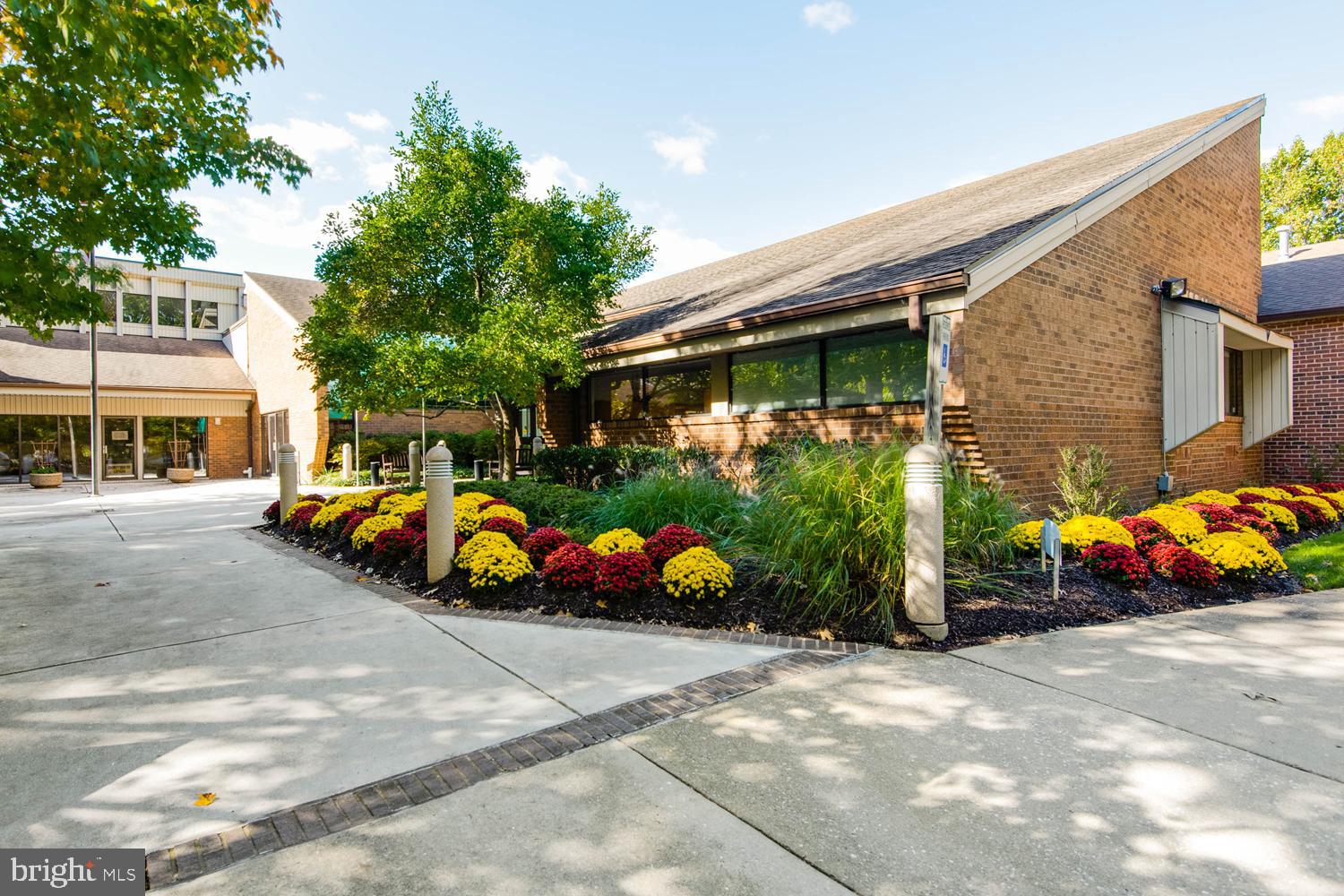 783 Eastern Point Road Annapolis, MD 21401 - Photo 53 of 59 Meet Friends at the Community Center!