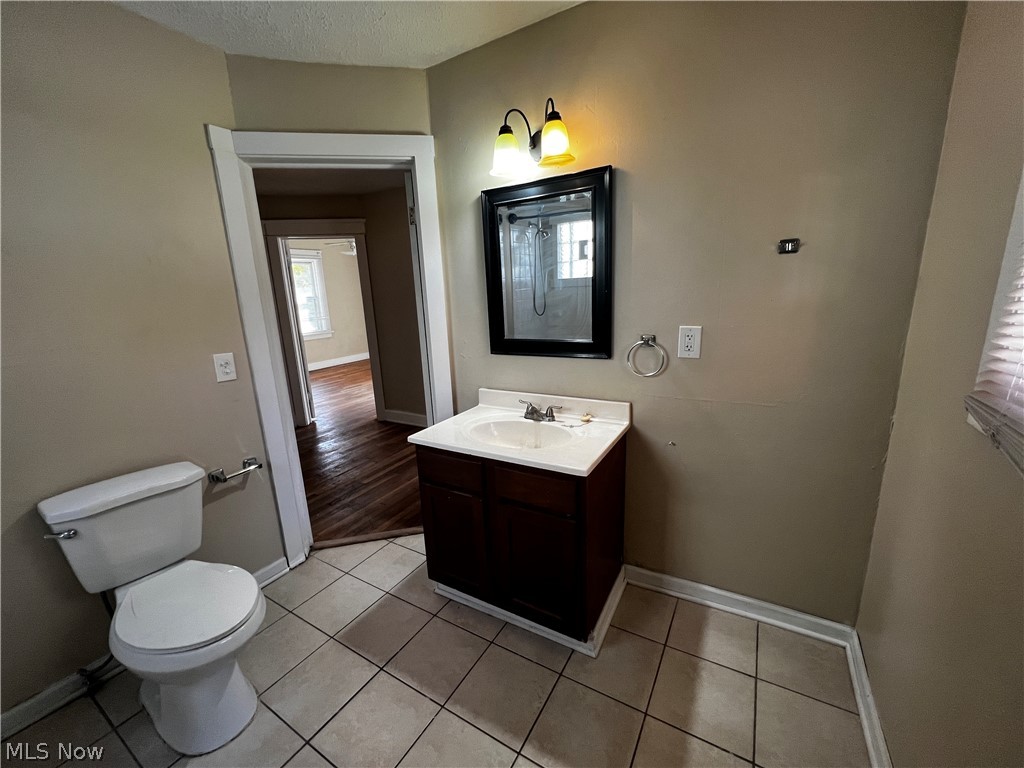 1936 Staunton Road Cleveland, OH 44118 - Photo 12 of 32