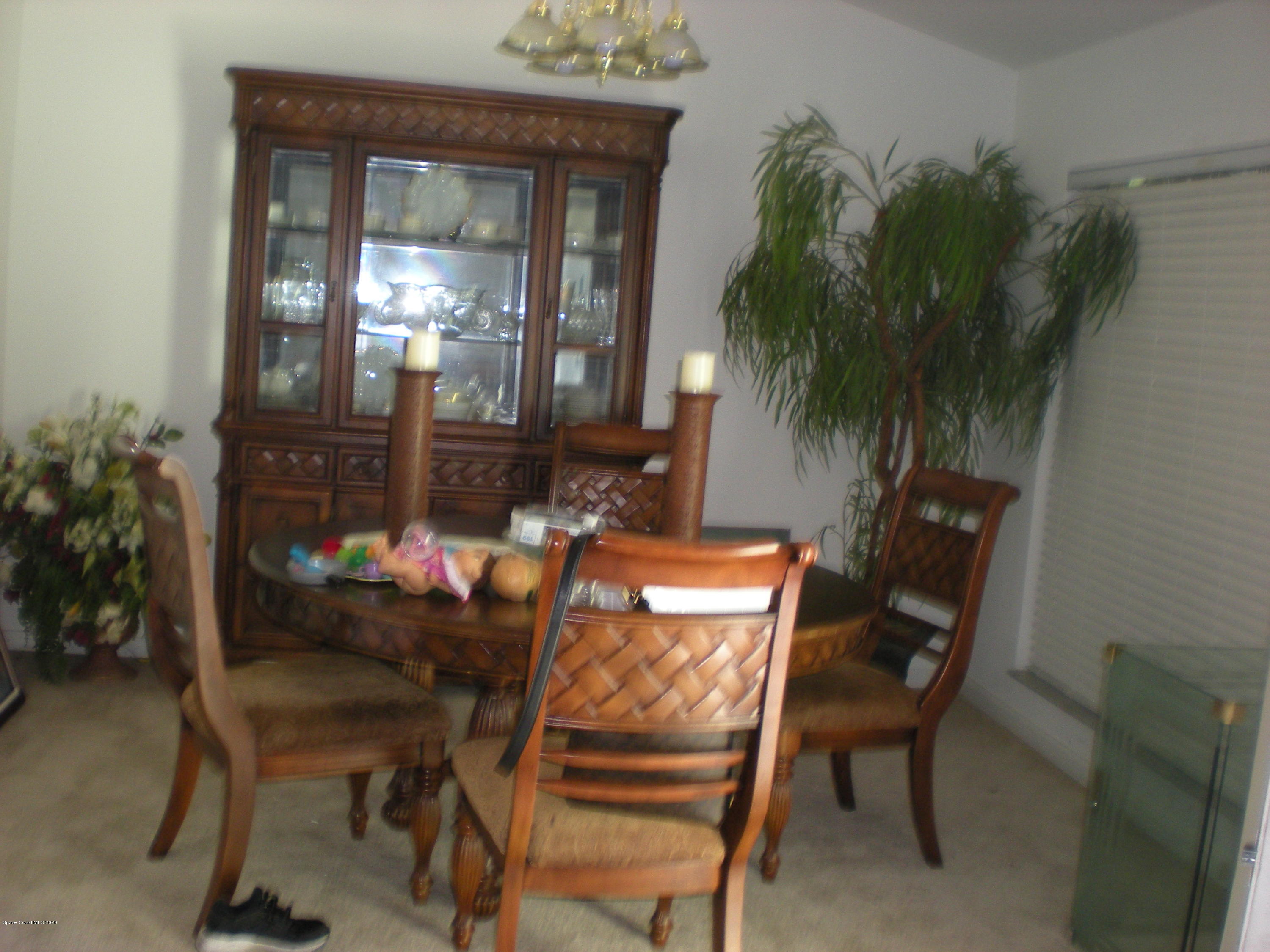 985 Carver Road Southeast Palm Bay, FL 32909 - Photo 3 of 6 642