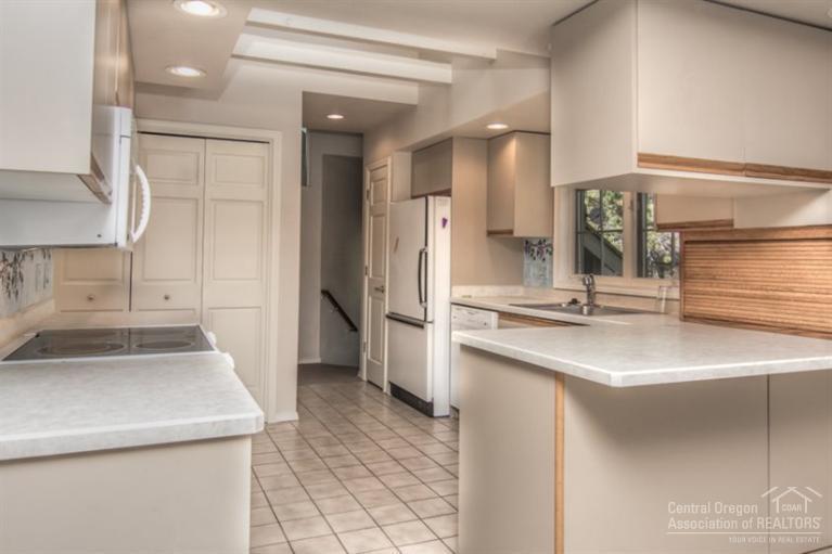 23 Kinglet Road Sunriver, OR 97707 - Photo 8 of 25 Additional Photo