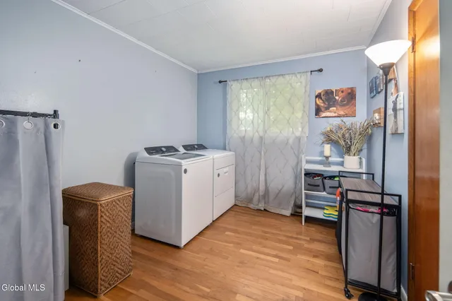 $293,000 | 271 Rte 67, Leeds, NY 12451