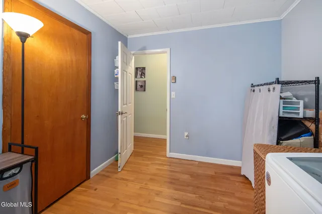 $293,000 | 271 Rte 67, Leeds, NY 12451