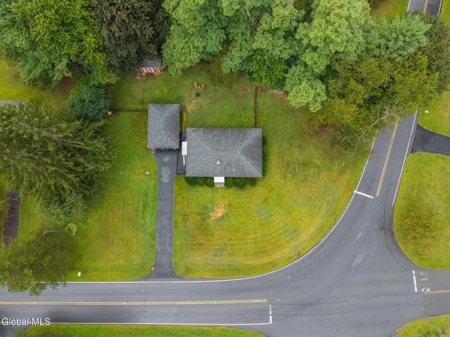 $293,000 | 271 Rte 67, Leeds, NY 12451