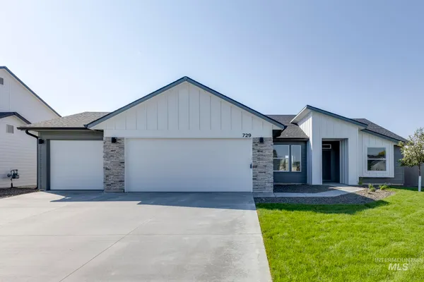 $419,990 | 3625 East Jamestown Drive, Nampa, ID 83686