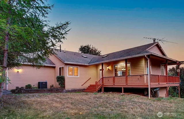 $899,900 | 498 Bryant Road, Woodland, WA 98674