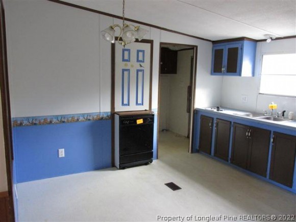 513 Kathleen Road Lillington, NC 27546 - Photo 5 of 18 Gallery Image 5