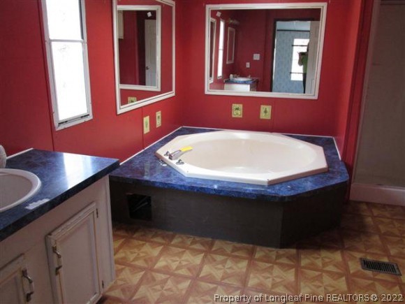 513 Kathleen Road Lillington, NC 27546 - Photo 10 of 18 Gallery Image 10
