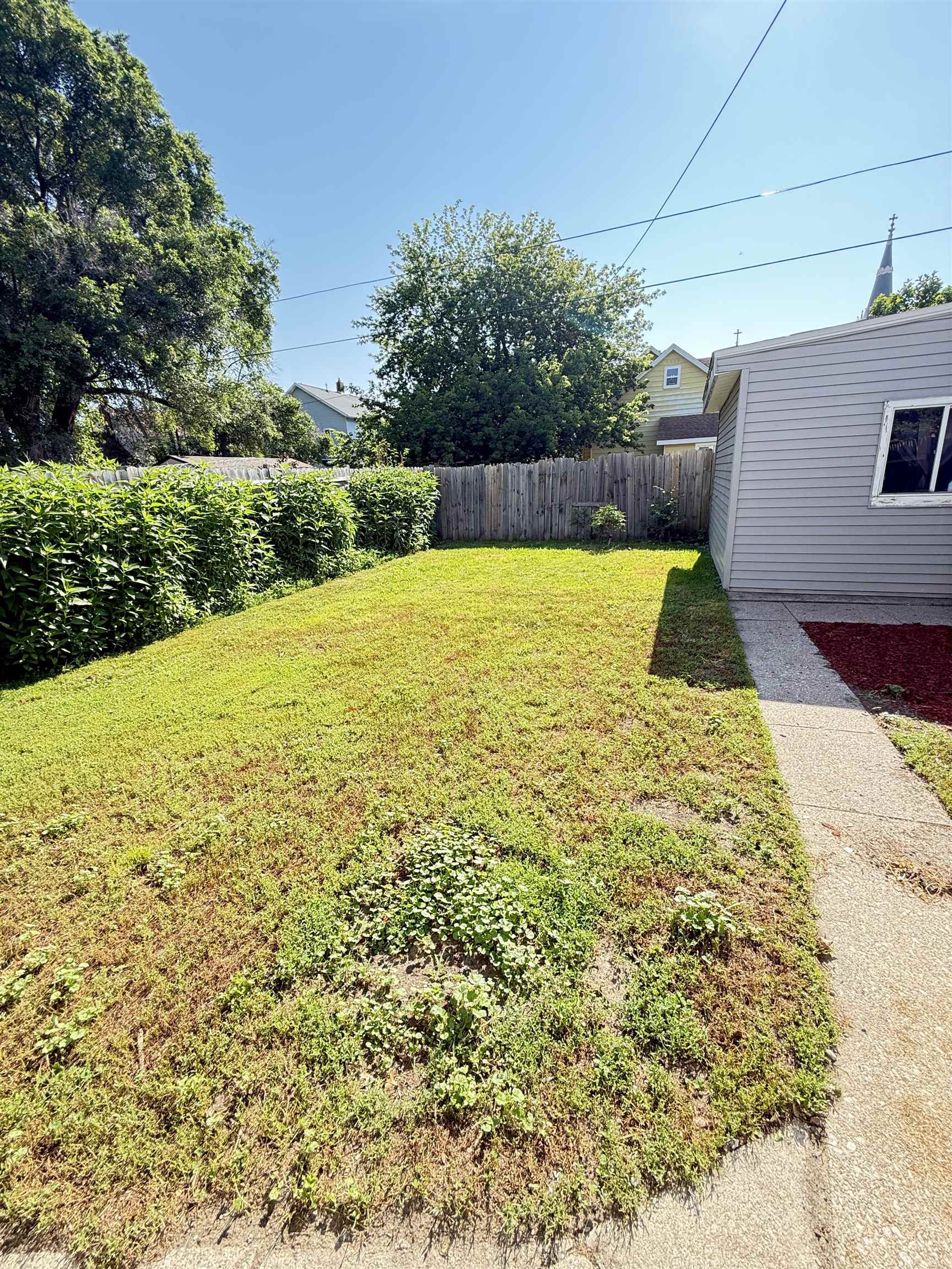 1013 South Jackson Street Bay City, MI 48708 - Photo 6 of 37