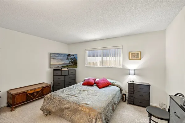 $1,899,999 | 216 West Escalones, San Clemente, CA 92672