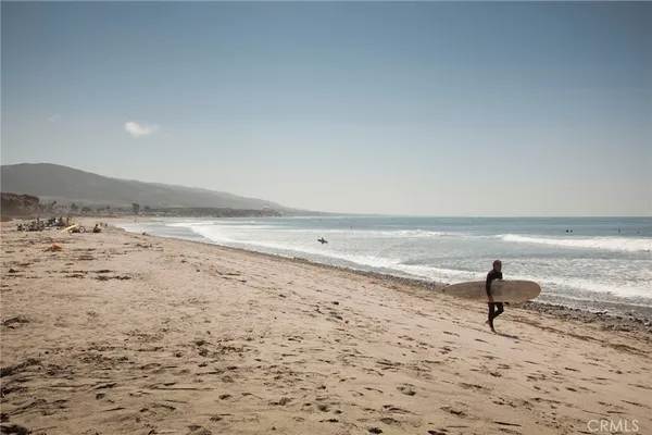 $1,899,999 | 216 West Escalones, San Clemente, CA 92672