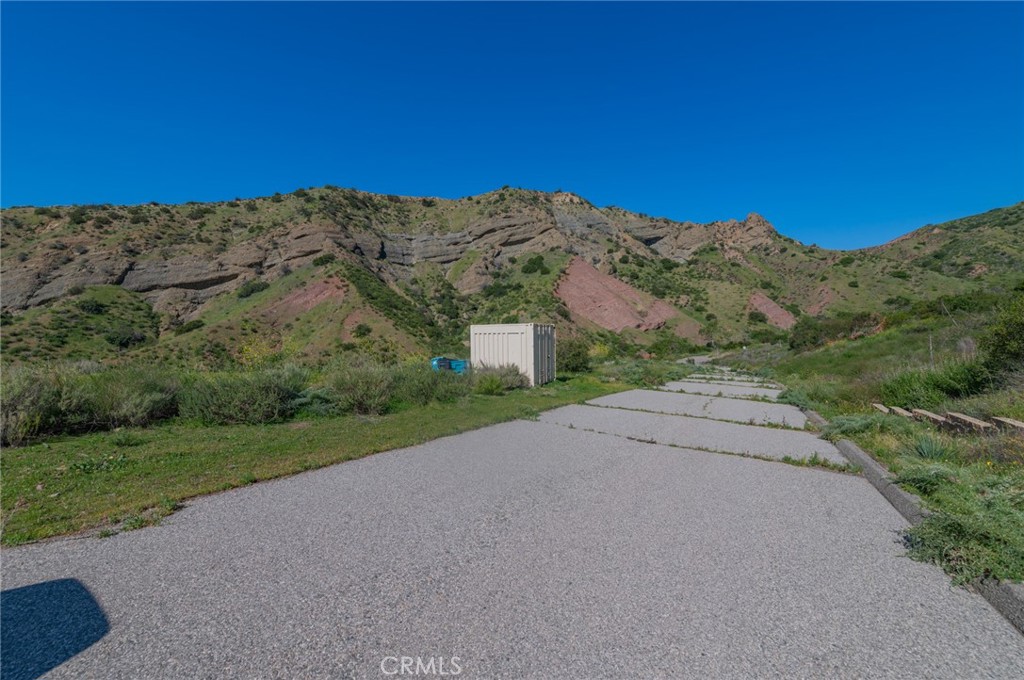 28741 Williams Canyon Road Silverado, CA 92676 - Photo 26 of 35 a view of a road with an ocean view