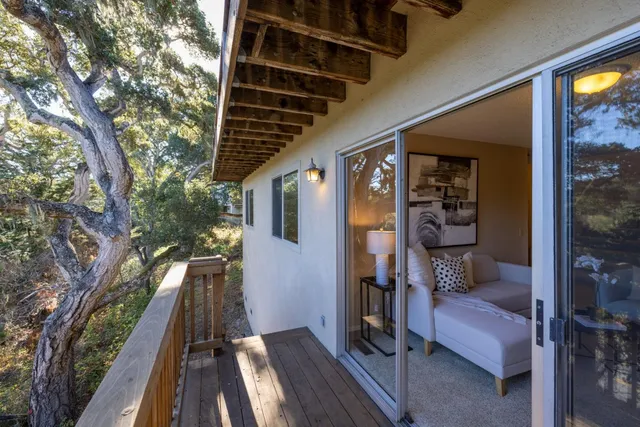 $998,500 | 25 Los Encinos Drive, Del Rey Oaks, CA 93940