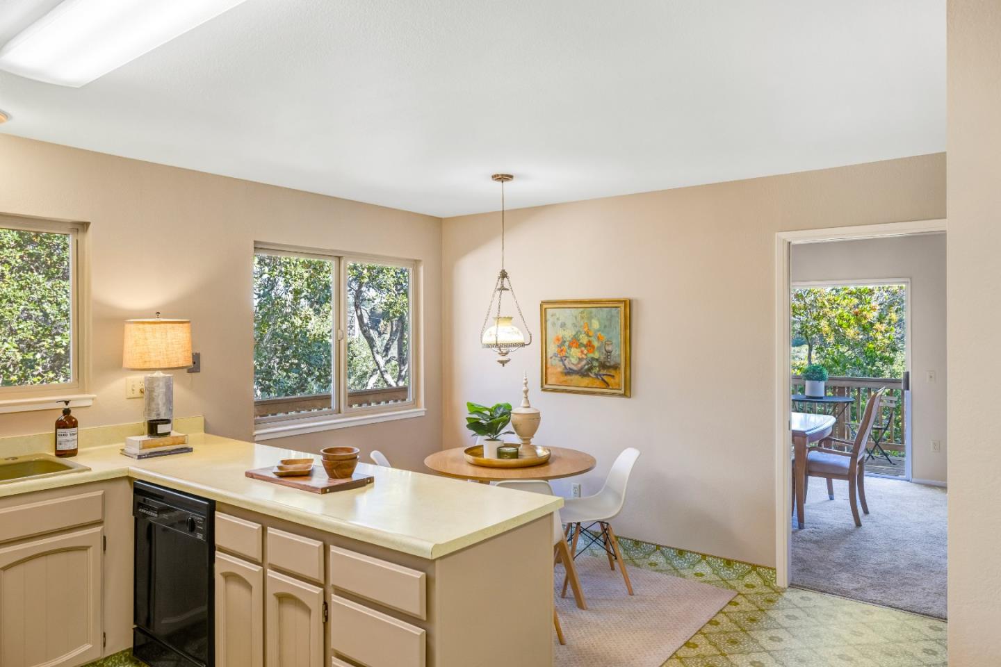 25 Los Encinos Drive Del Rey Oaks, CA 93940 - Photo 7 of 24