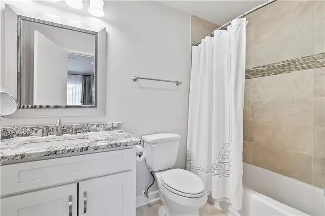 $282,000 | 30 South Court Villa Drive, Unit 30, Mandeville, LA 70471