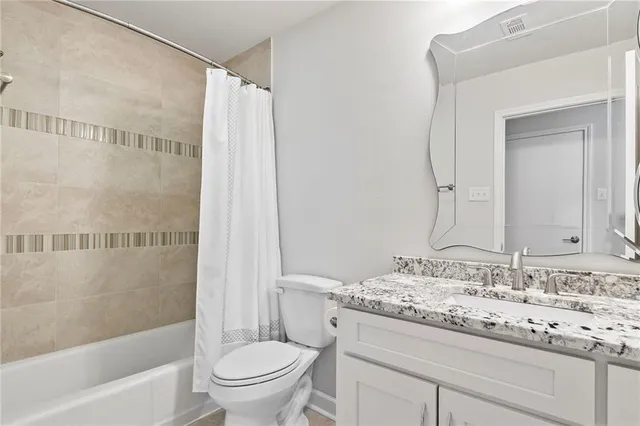 $282,000 | 30 South Court Villa Drive, Unit 30, Mandeville, LA 70471