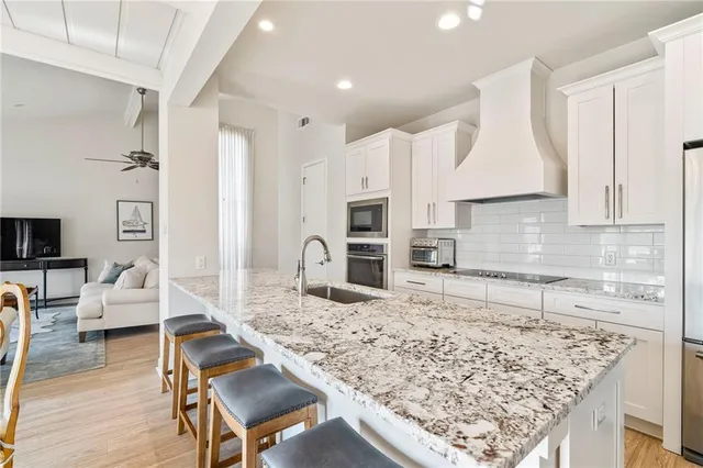 $282,000 | 30 South Court Villa Drive, Unit 30, Mandeville, LA 70471